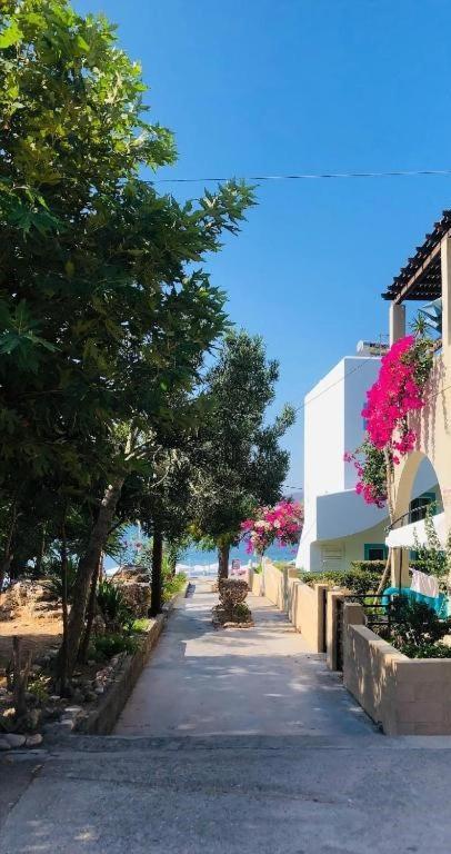 Haraki Memories Beach Studios Exterior photo