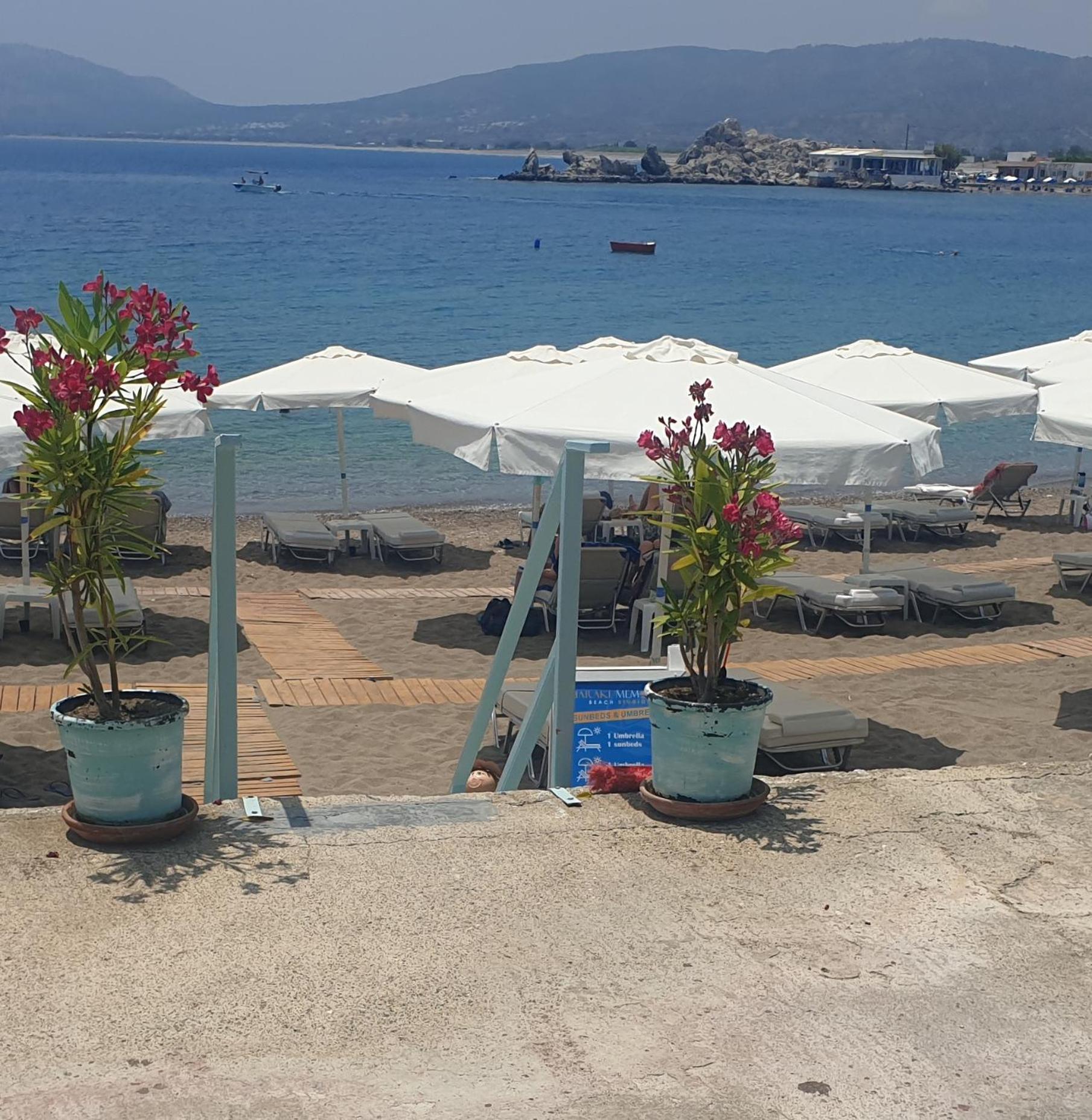 Haraki Memories Beach Studios Exterior photo